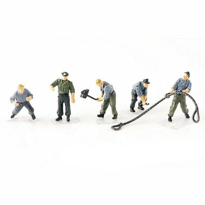 German Mechanical & Engine Maintenance Crew 5-Figure Set - Figures - bbhobbymodels