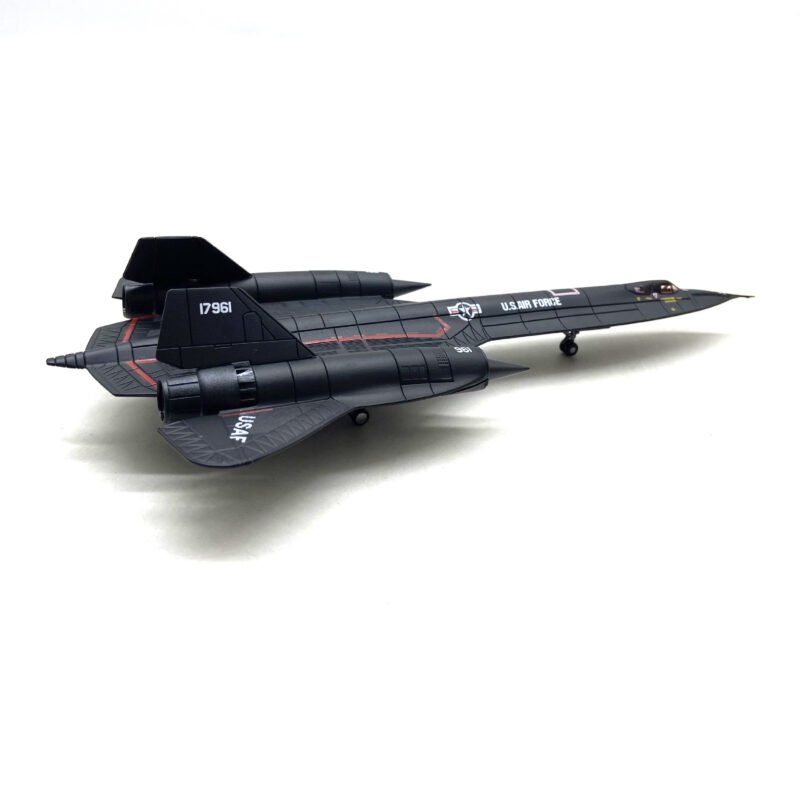 SR-71, 1:100, NU14002 – Militärflugzeuge – bbhobbymodels
