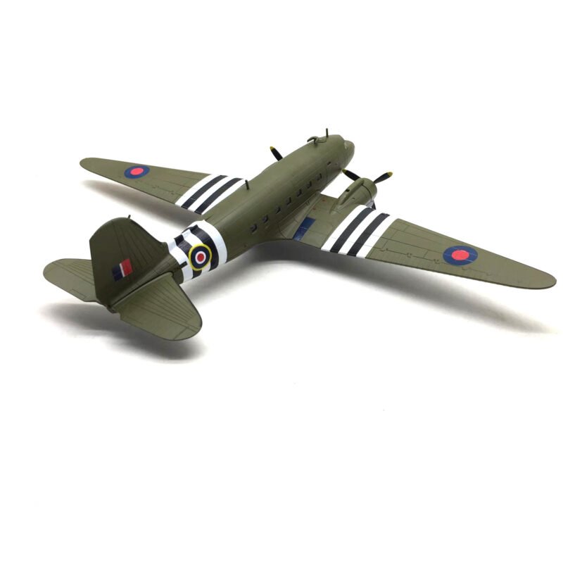 C-47 (Großbritannien),  1:00,  NU10018 – Militärflugzeuge – bbhob...