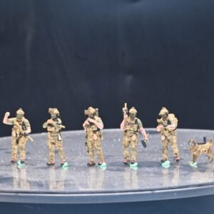 1 Modern SEAL Team, 5 Figs + 1 K9 - 3R - bbhobbymodels