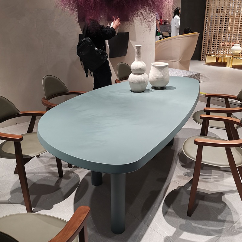 Oval Solid Pine Dining Table Matte Monochrome Finish Multi Cylinder Legs Minimalist Japandi Dining Table for Dining Room -...