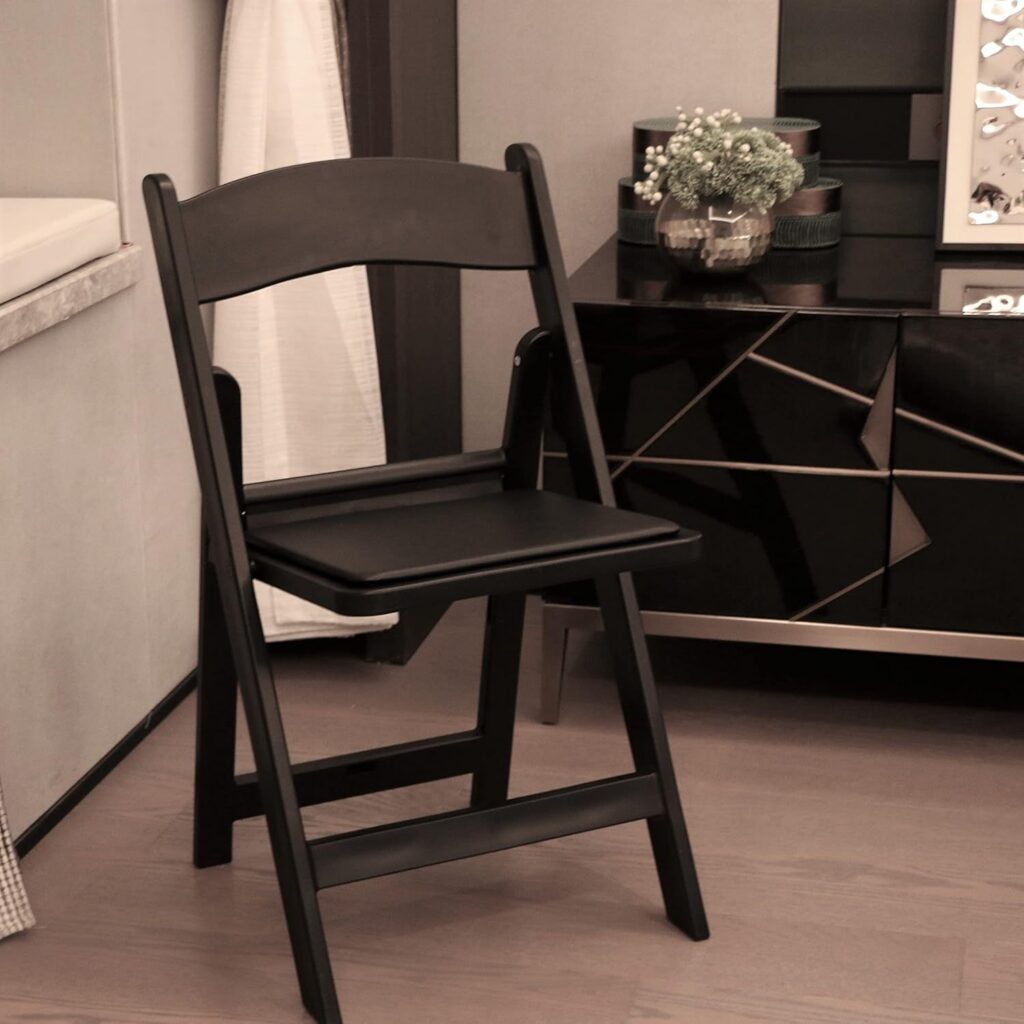 Heavy‑Duty Plastic Folding Dining Chair Padded Seat Stackable Foldable Side Chair for Event Party Banquet Home - Plastic...
