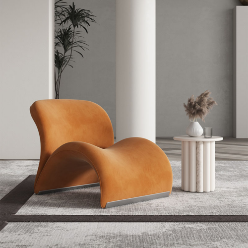 Sculptural Curved Lounge Chair - Living room furniture - QONKA HOME