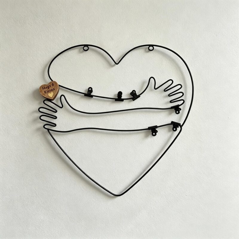 Metal Wire Photo Hanger - Love & Friendship - life-deco.com