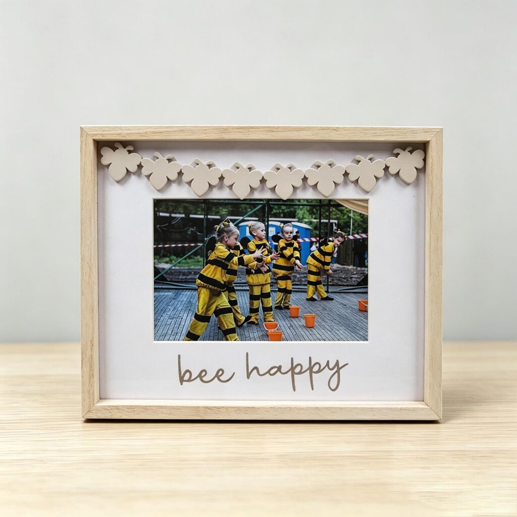 Wooden Photo Frame - Tabletop Décor - life-deco.com