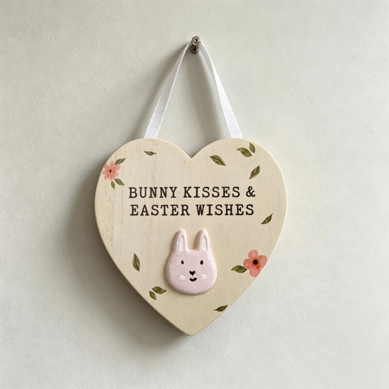 Heart‑Shaped Wooden Easter Hanging Plaque - Easter - life-deco.com
