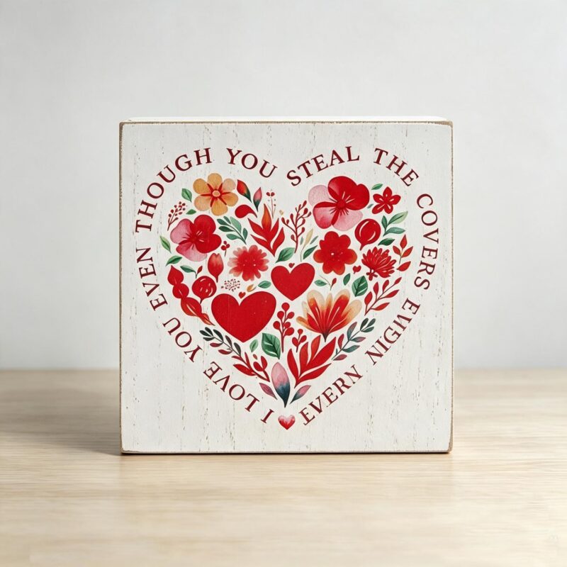 Valentine’s Day Wooden Decor - Valentine's Day - life-deco.com