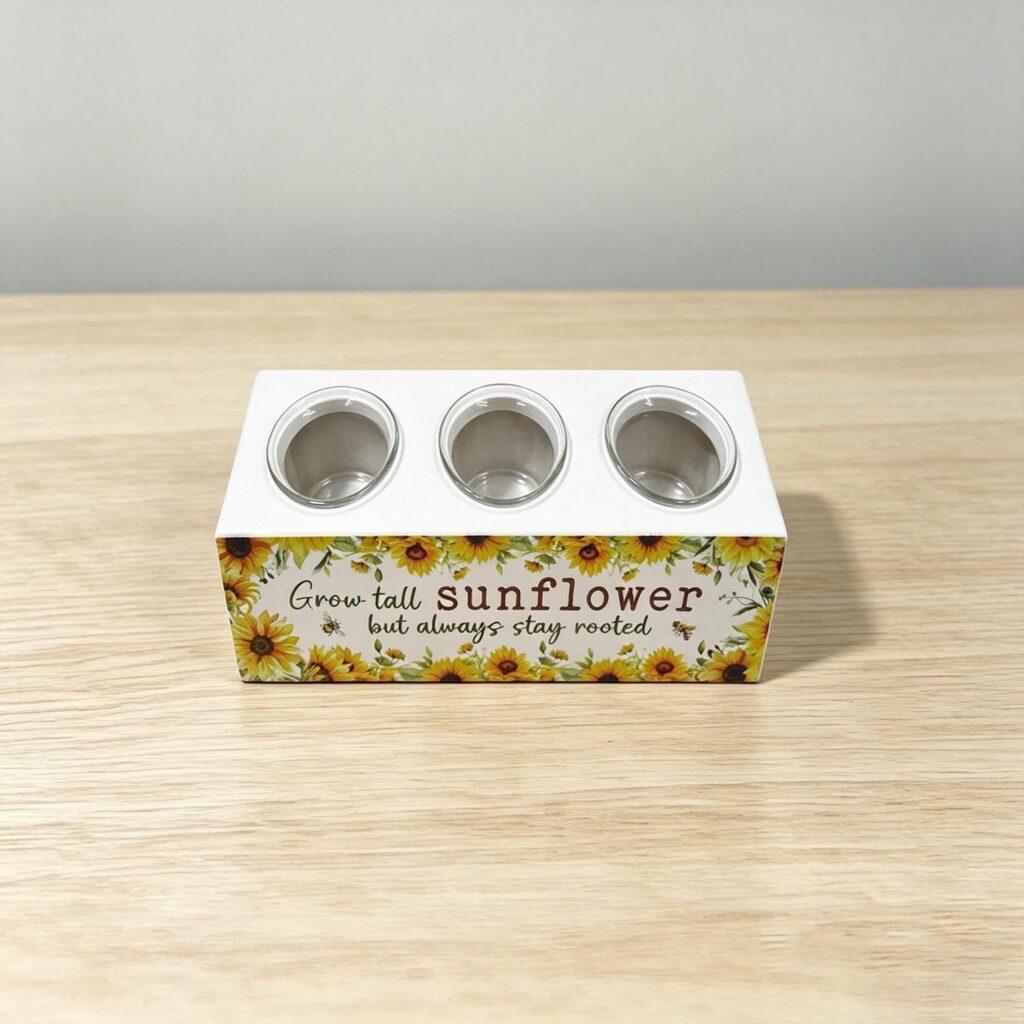 Wooden 3‑Tealight Candle Holder - Spring - life-deco.com