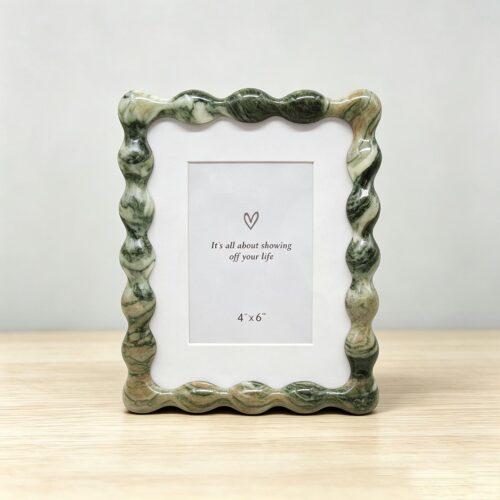 Photo Frames & Wall Décor