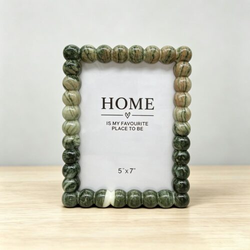 Photo Frames & Wall Décor