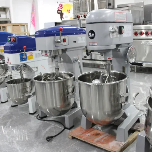 30l planetary mixer – bowl, hook and working area