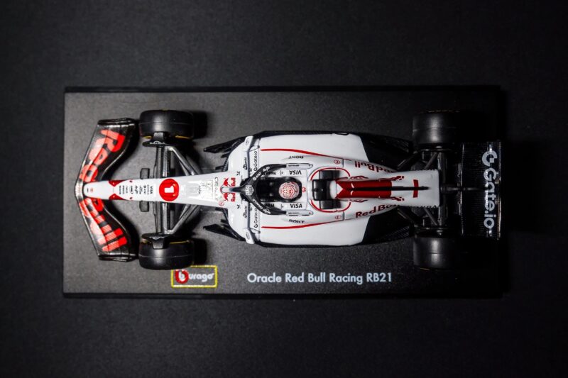 Top‑down view of Bburago 1‑43 RB21 open‑wheel racing die‑cast replica