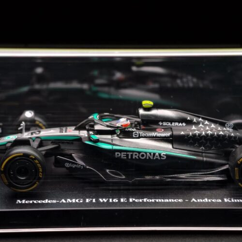 1‑43 Bburago W16 open‑wheel racing replica side decal full shot