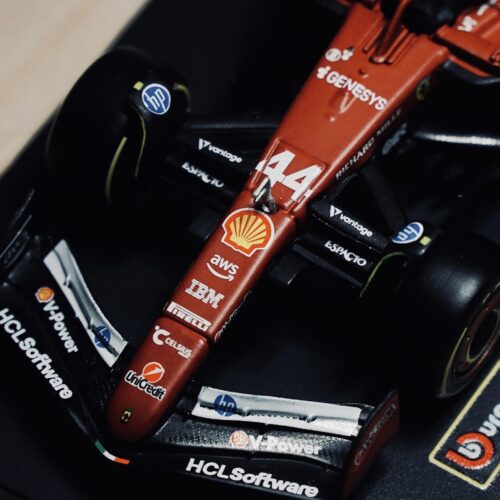 Bburago 1‑43 SF25 open‑wheel racing replica front part close‑up