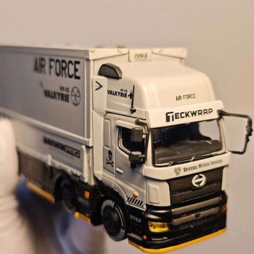 GCD 1‑64 Darwin Pro container truck die‑cast model full complete view